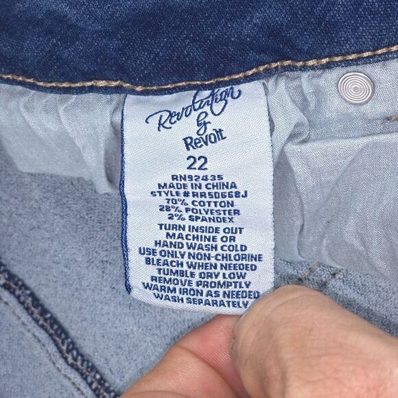 Revolution by Revolt Faded Jean Women 22W Dark Denim Stretch Tapered Distressed - Picture 8 of 16